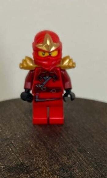 LEGO Ninjago Kai ZX Red Minifigure (njo032) from 9441 - Picture 1 of 2